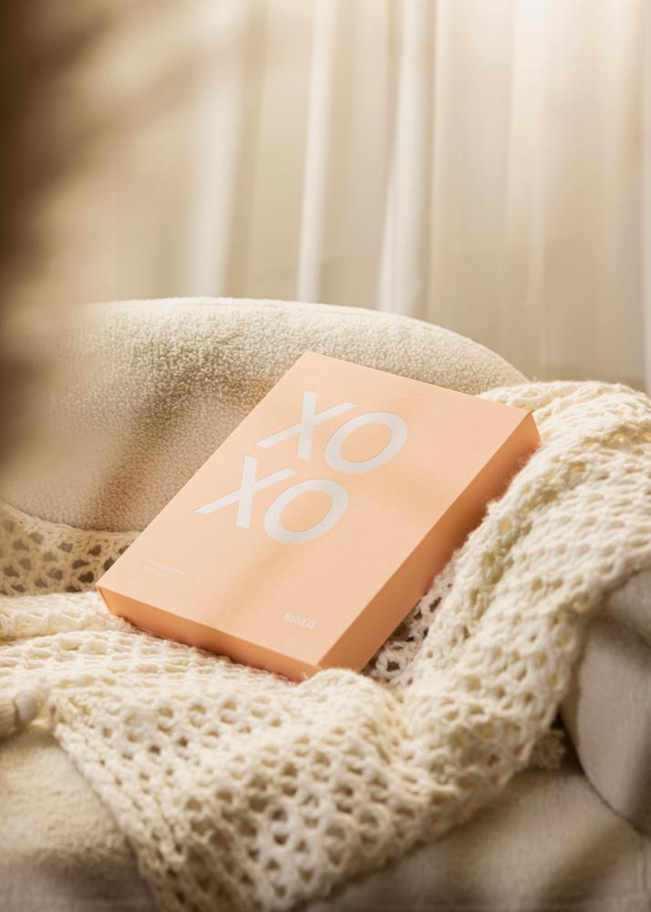 KAILA XOXO Pink - Coffee Table Photo Album (60 mustad lehekuljed / 30 lehte)