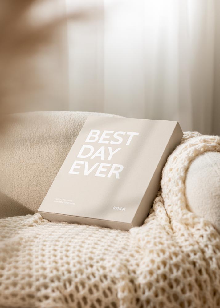 KAILA BEST DAY EVER Creme - Coffee Table Photo Album (60 mustad lehekuljed)