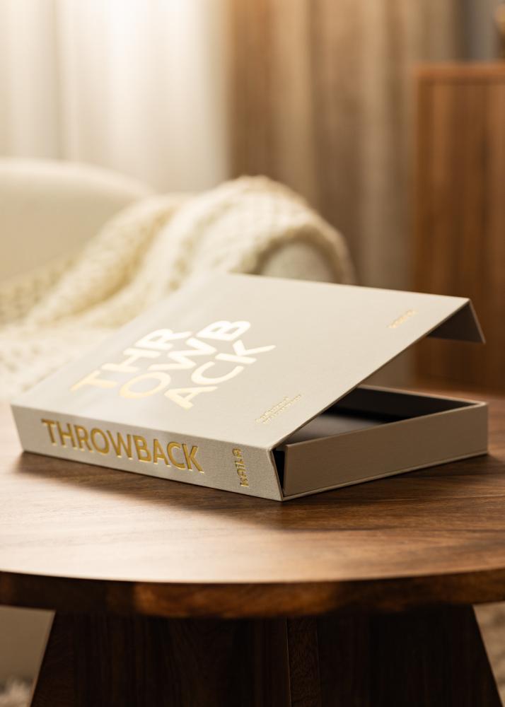 KAILA THROWBACK Cream - Coffee Table Photo Album (60 mustad lehekuljed)