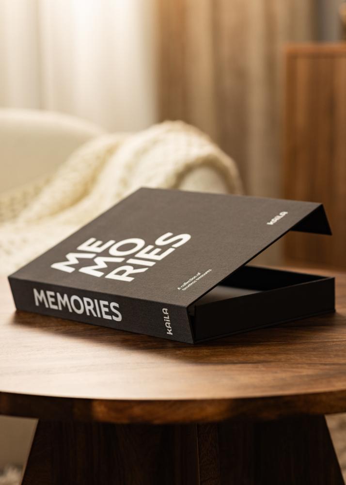 KAILA MEMORIES Black/White - Coffee Table Photo Album (60 mustad lehekülge)