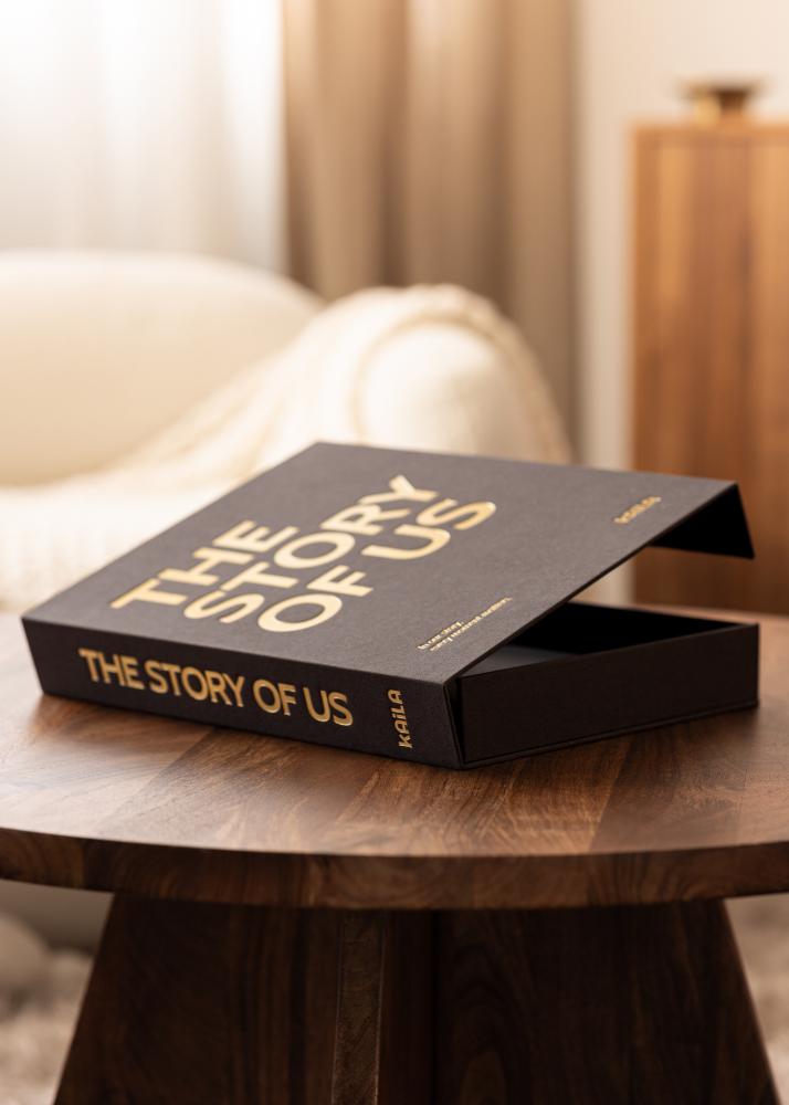 KAILA THE STORY OF US Creme - Coffee Table Photo Album (60 mustad lehekülge)