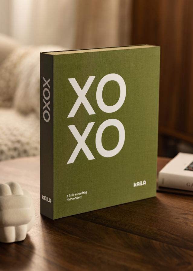 KAILA XOXO Olive - Coffee Table Photo Album (60 mustad lehekuljed / 30 lehte)