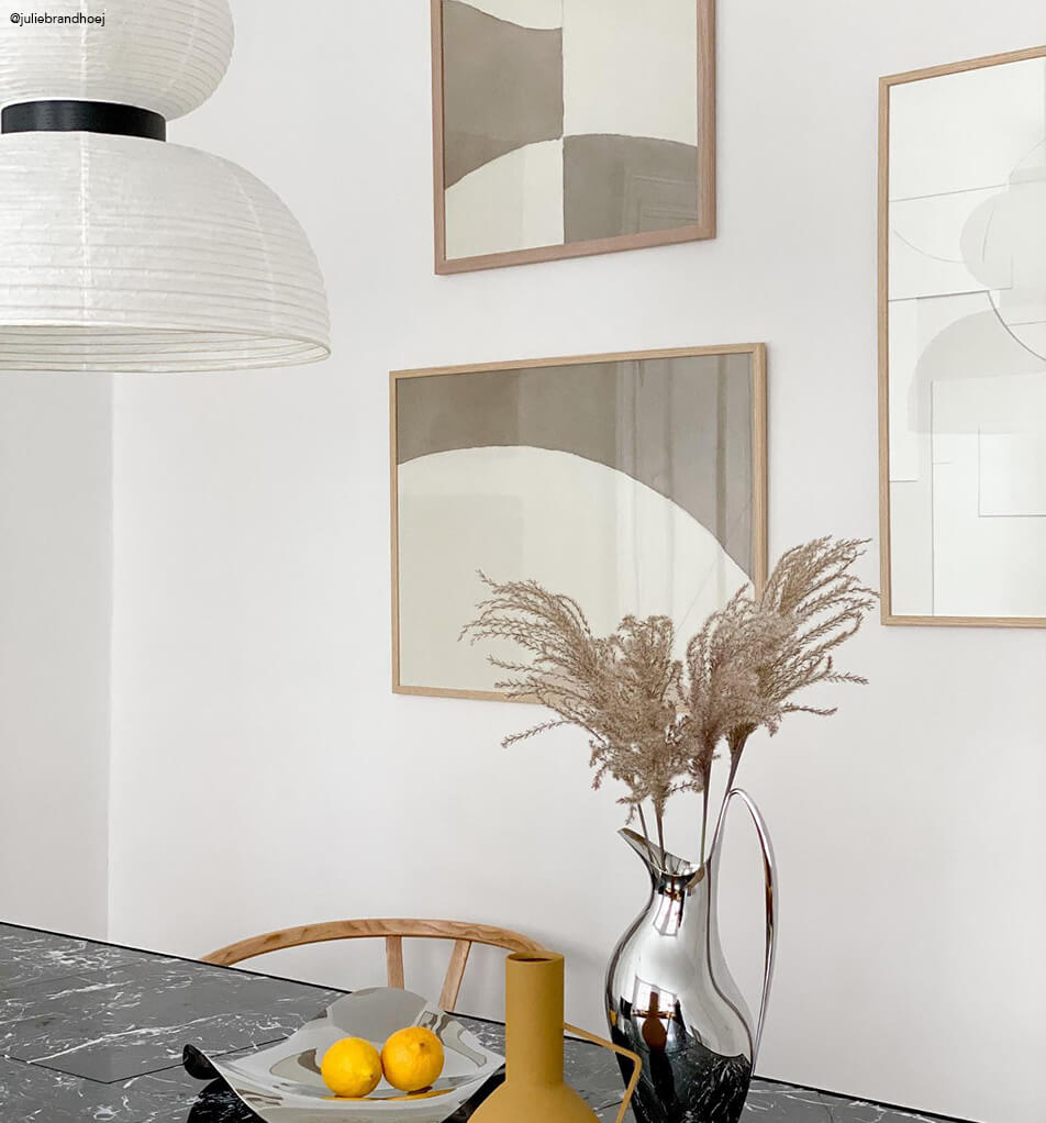 Kunstisein köögis - 3 tamme raami graafilise kunstiga